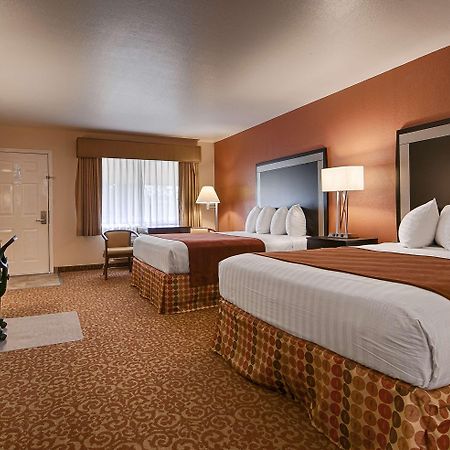 Surestay Hotel By Best Western Zapata Room photo
